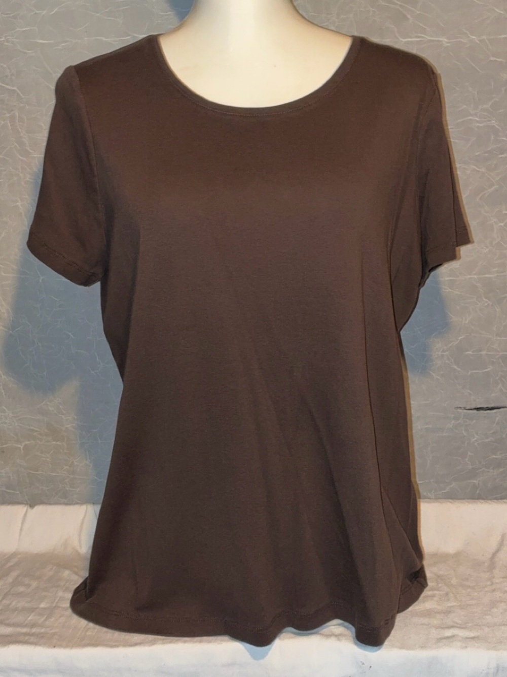 St. John’s Bay XL Brown Essential Tee Short Sleeve Cotton T-Shirt